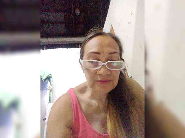 cherrywhite03 webcam