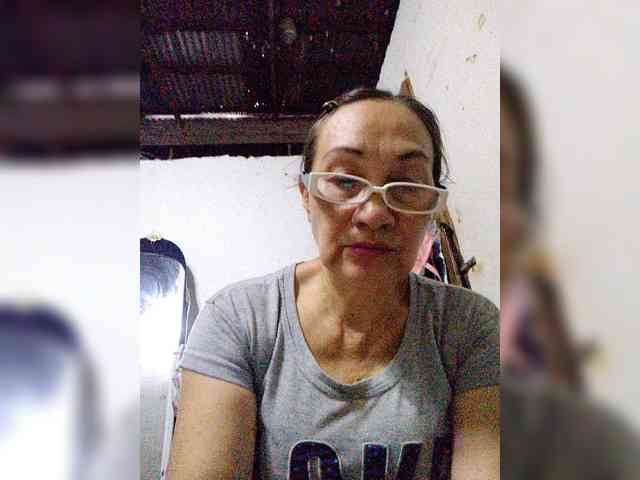 cherrywhite03 webcam
