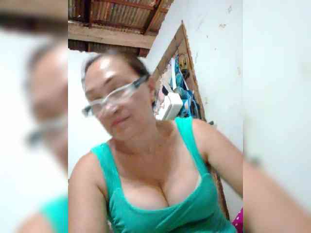 Modelo: cherrywhite03
