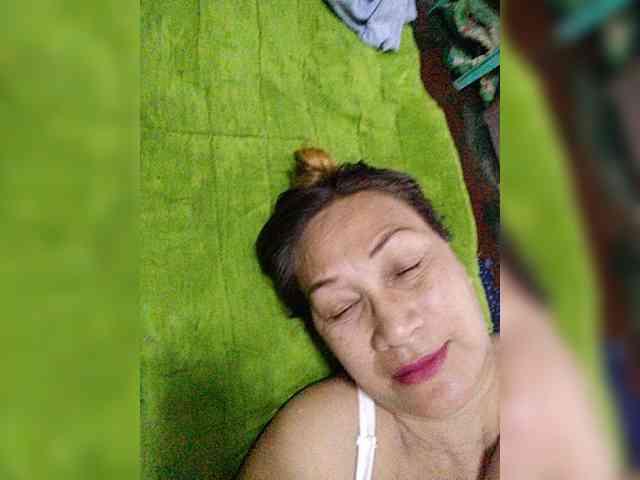 cherrywhite03 webcam