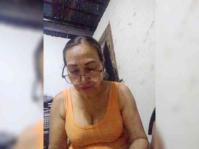 cherrywhite03 webcam