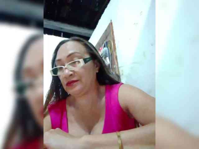cherrywhite03 webcam