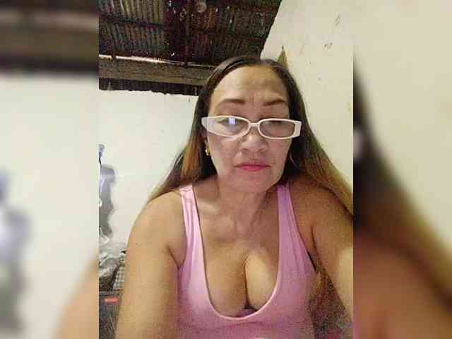 cherrywhite03 webcam