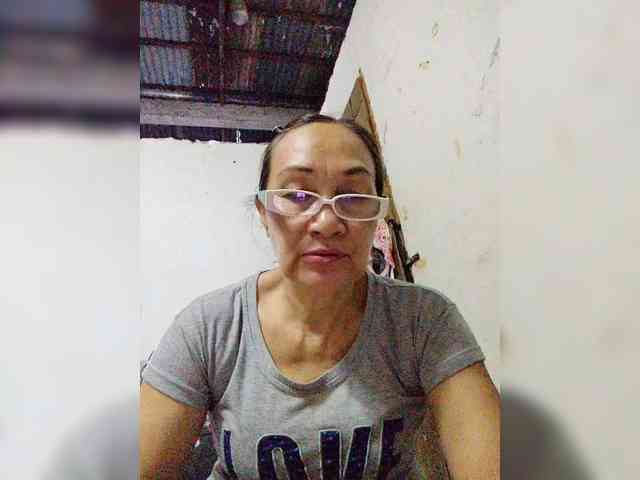 cherrywhite03 webcam