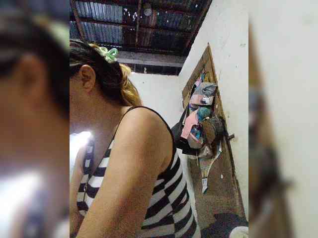 cherrywhite03 webcam