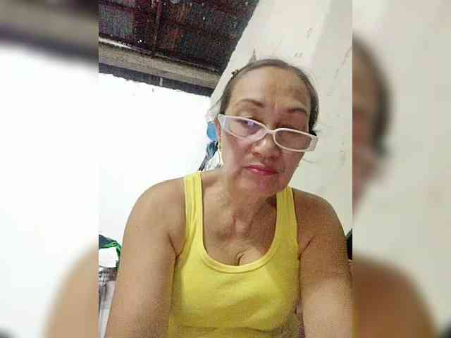 cherrywhite03 webcam