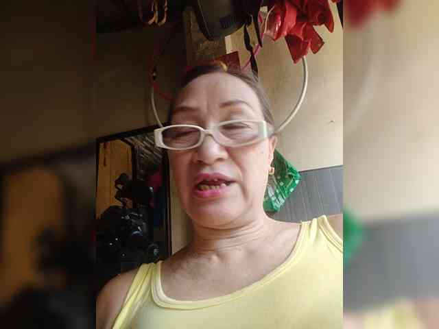 cherrywhite03 webcam