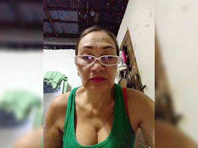 cherrywhite03 webcam