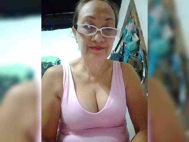 cherrywhite03 webcam