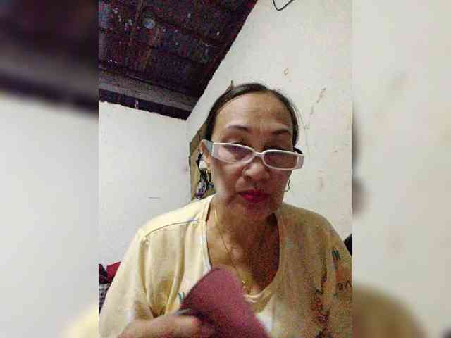 cherrywhite03 webcam