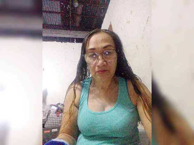 cherrywhite03 webcam