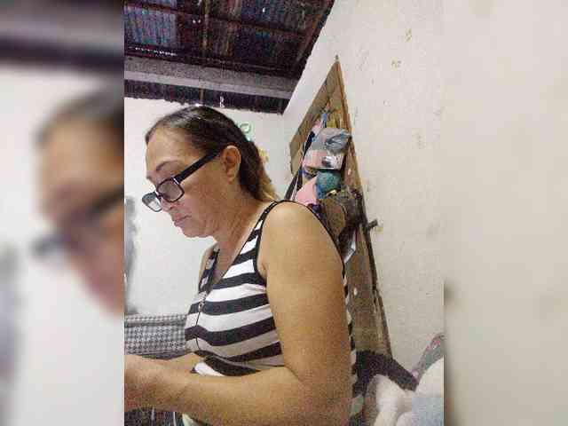 cherrywhite03 webcam
