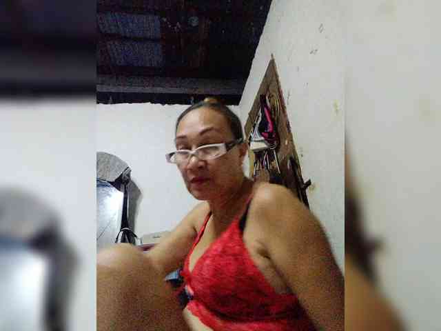 cherrywhite03 webcam