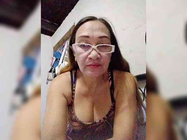 cherrywhite03 webcam