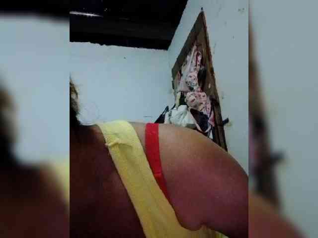 cherrywhite03 webcam
