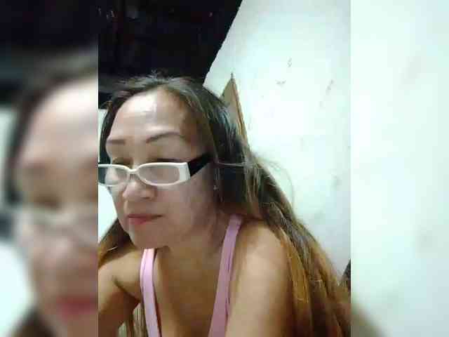 cherrywhite03 webcam
