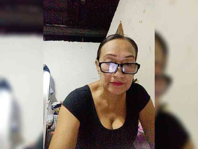 cherrywhite03 webcam