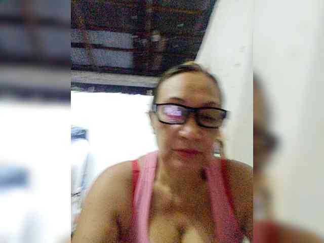cherrywhite03 webcam