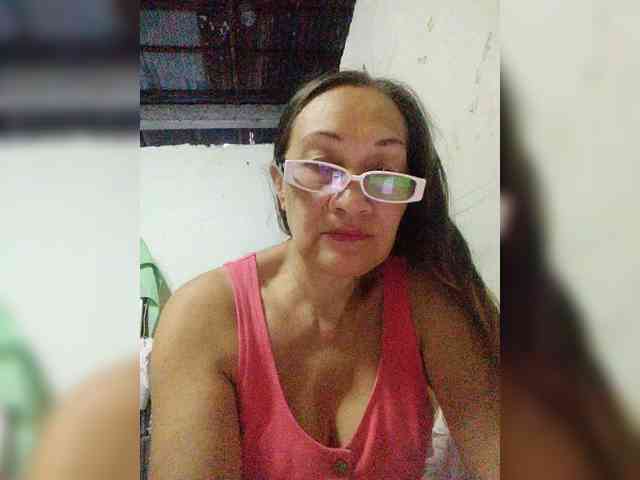 cherrywhite03 webcam