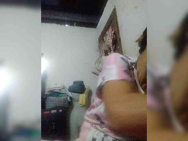 cherrywhite03 webcam