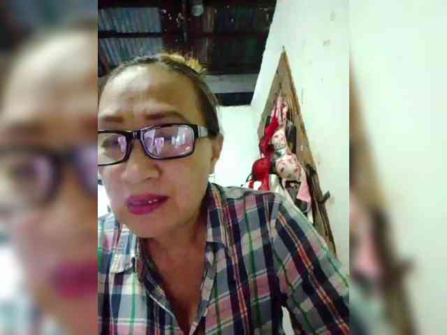 cherrywhite03 webcam