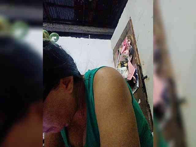 cherrywhite03 webcam