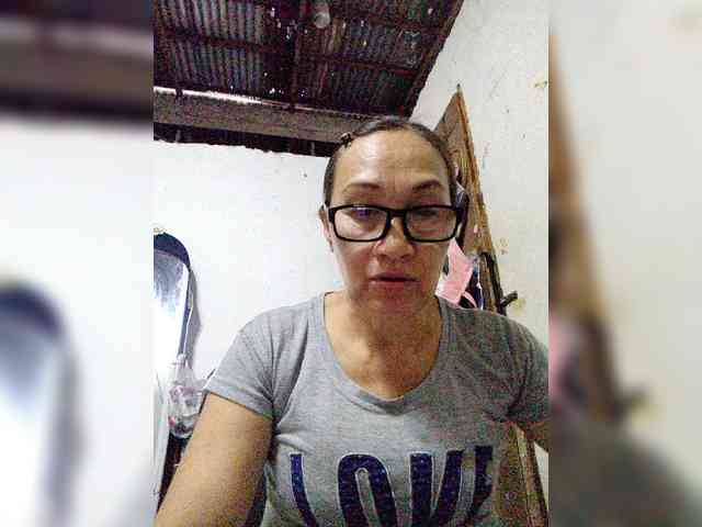 cherrywhite03 webcam