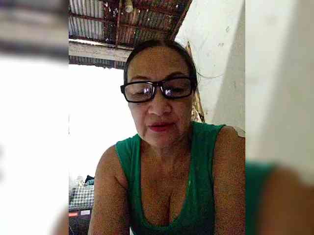 cherrywhite03 webcam