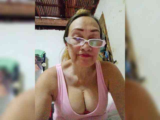 cherrywhite03 webcam