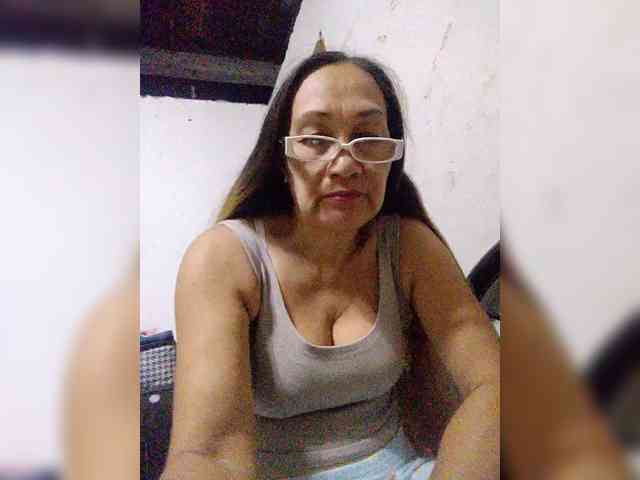 cherrywhite03 webcam