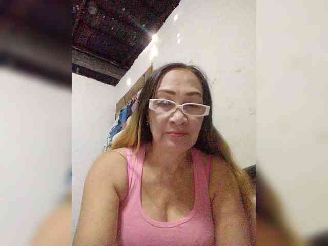 cherrywhite03 webcam