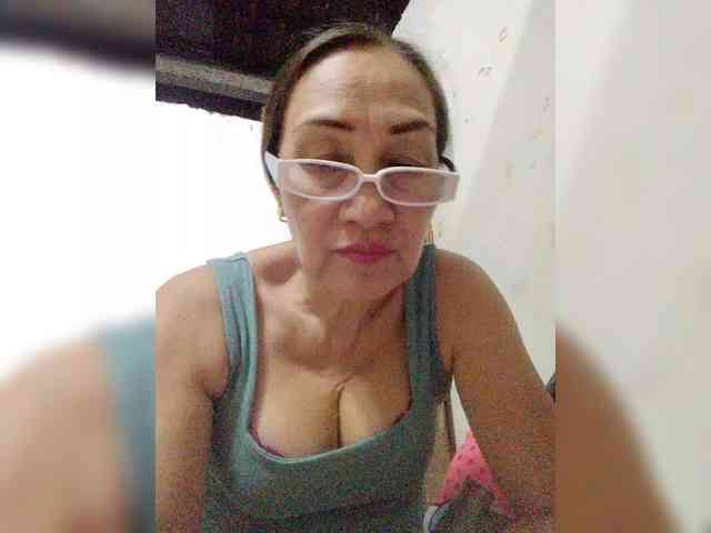 cherrywhite03 webcam