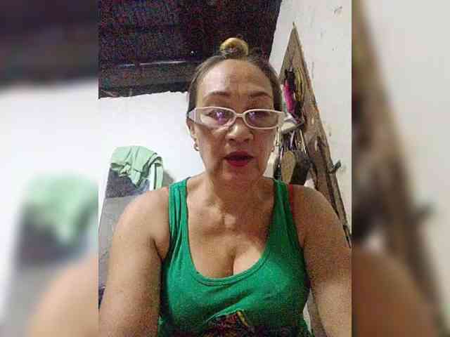 cherrywhite03 webcam