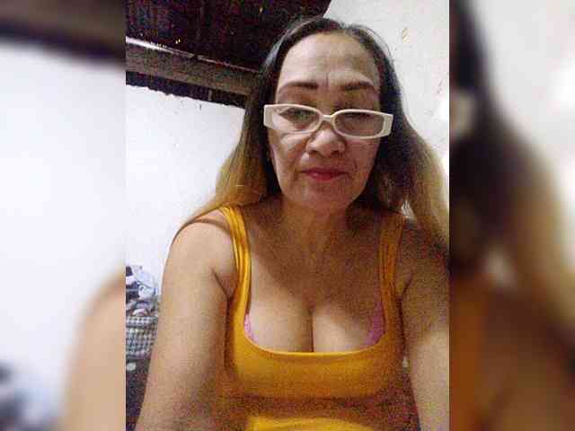 cherrywhite03 webcam