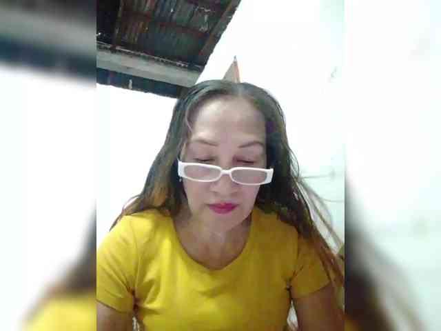 cherrywhite03 webcam