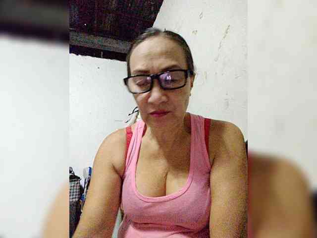 cherrywhite03 webcam