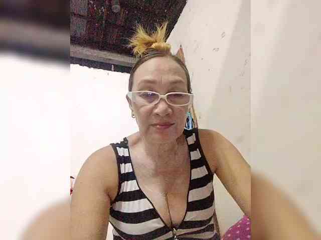 cherrywhite03 webcam