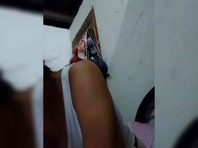 cherrywhite03 webcam