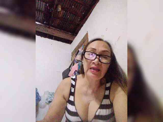 cherrywhite03 webcam