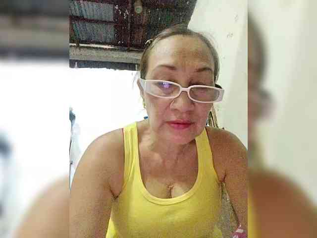 cherrywhite03 webcam