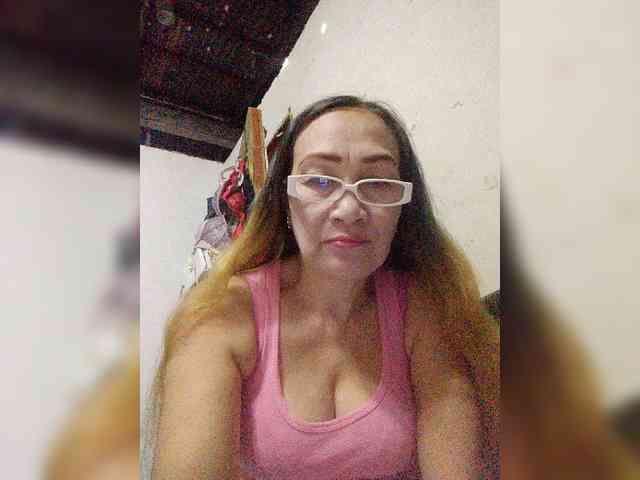 cherrywhite03 webcam