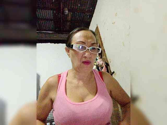cherrywhite03 webcam