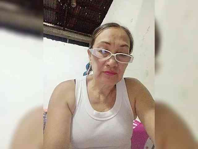 cherrywhite03 webcam