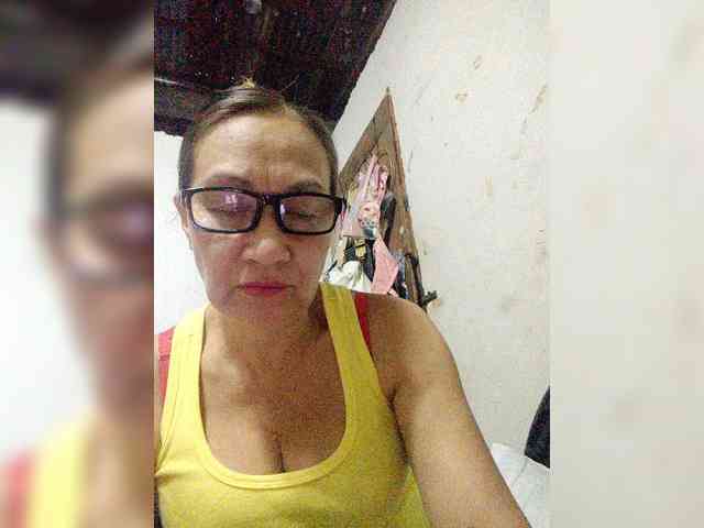 cherrywhite03 webcam