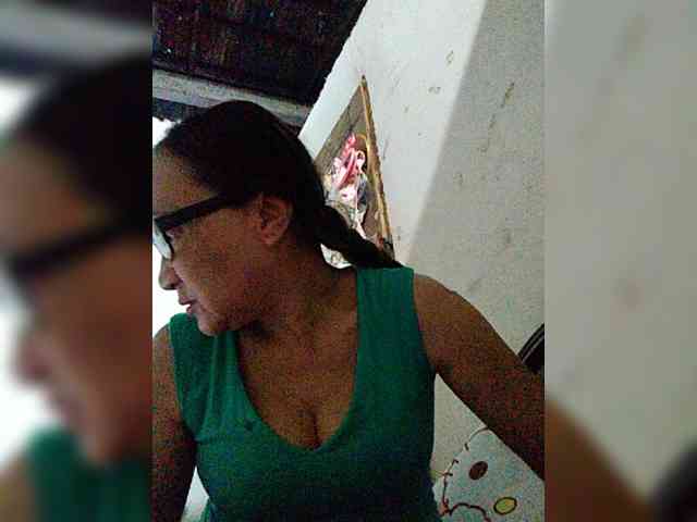 cherrywhite03 webcam