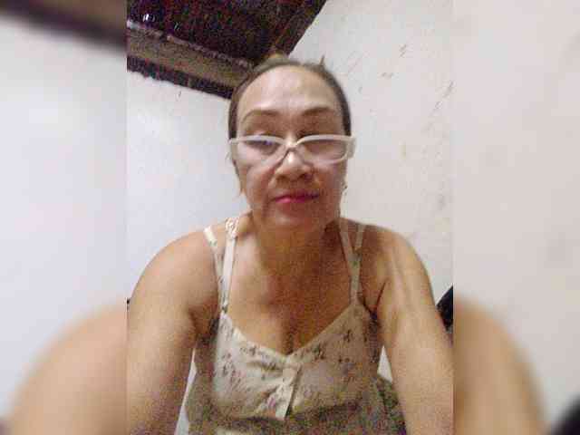 cherrywhite03 webcam