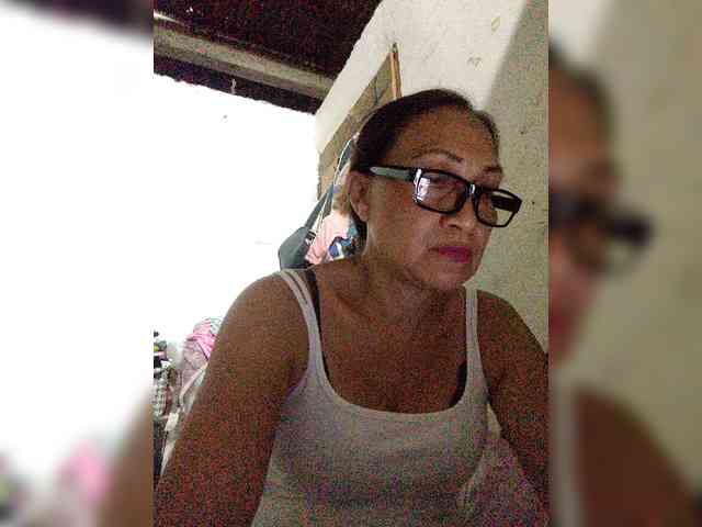 cherrywhite03 webcam