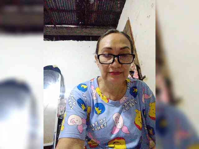 cherrywhite03 webcam