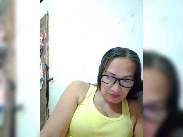 cherrywhite03 webcam