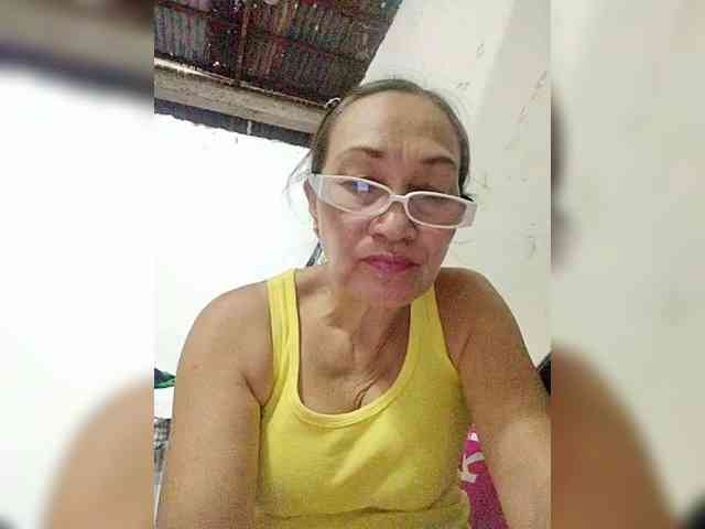 cherrywhite03 webcam